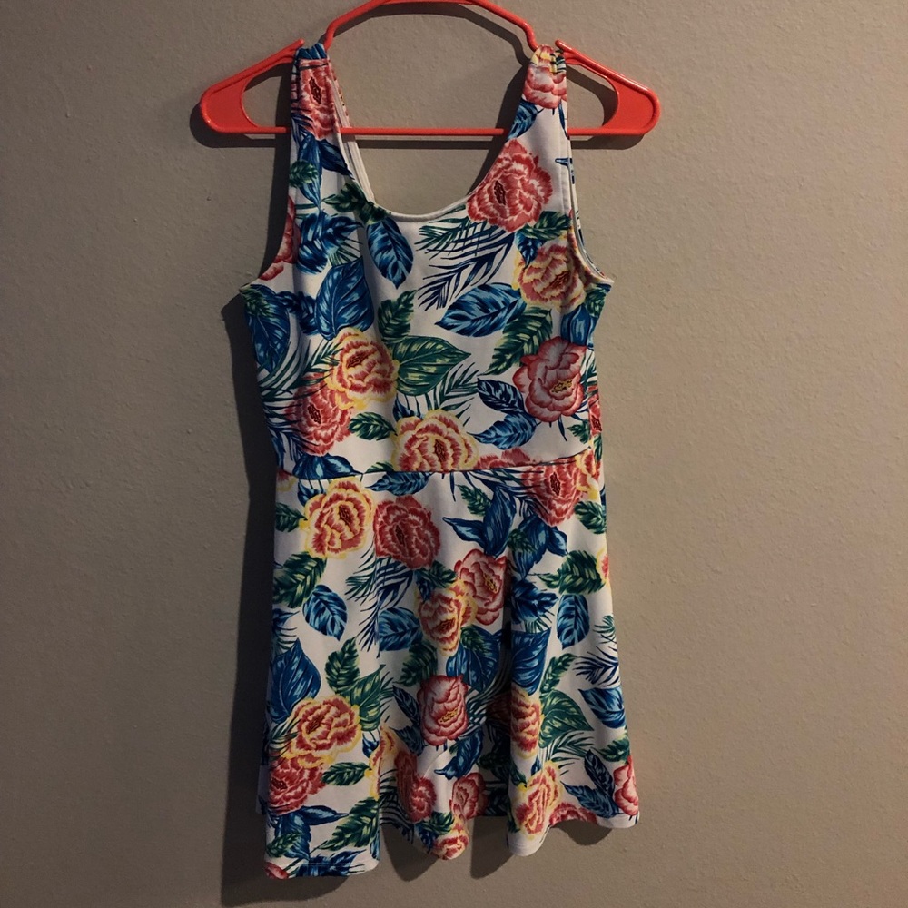 Short dress!